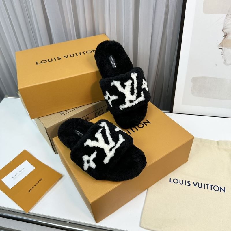 Louis Vuitton Slippers